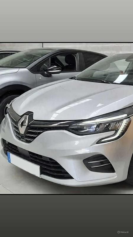 Usado Renault Clio V 91 HP (66 kW) 2021 Cinzento Citadino