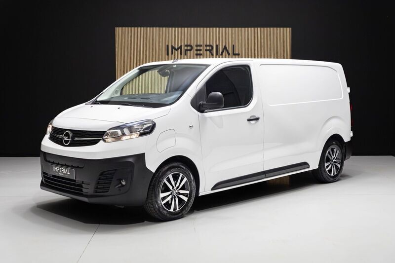 Branco Usado 2021 Opel Corsa-e Citadino | € 28.950 - Imagem 1/4