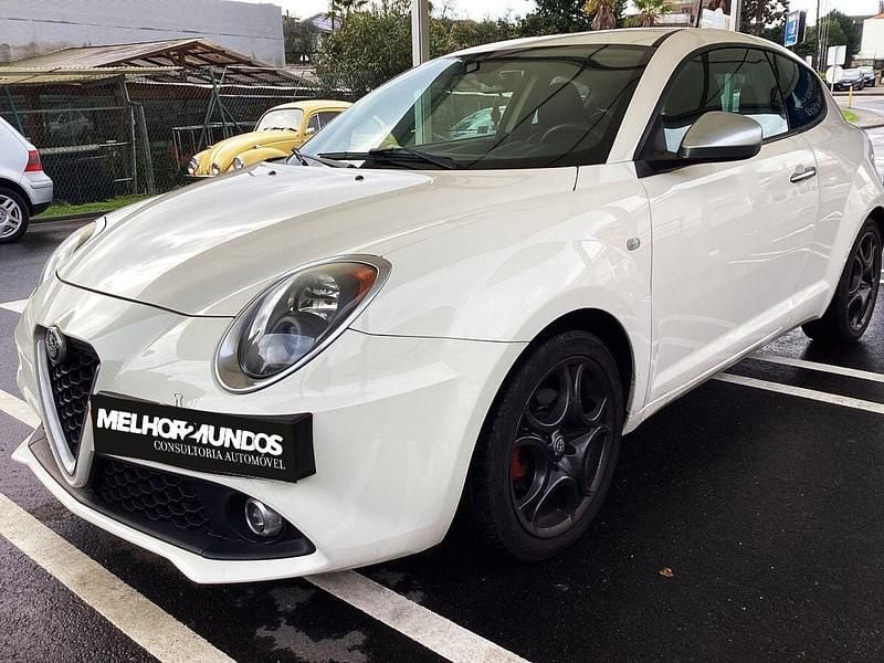 Usado Alfa Romeo MiTo 95 HP (69 kW) 2018 Branco Citadino