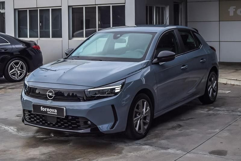Cinza Usado 2024 Opel Corsa | € 18.990 (Preço elevado) - Imagem 1/4