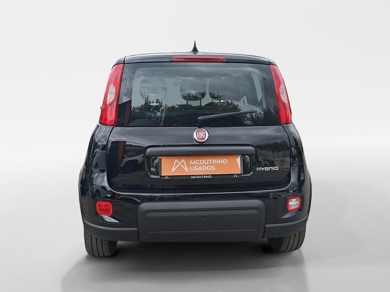 Usado Fiat Panda Red 70 HP (51 kW) 2024 Preto Sedan