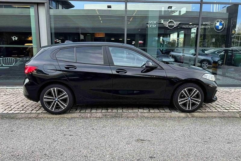 Usado BMW 116 Advantage 109 HP (80 kW) 2021 Preto Citadino