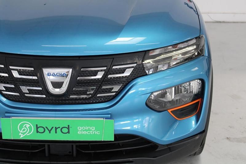 Usado Dacia Spring Comfort 33 kW (45 HP) 2021 Azul Citadino