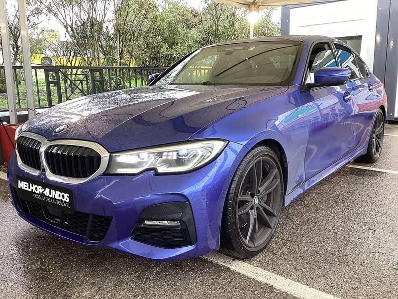 Azul Usado 2018 BMW 330 M Sport Sedan | € 33.990 (Preço elevado) - Imagem 1/4