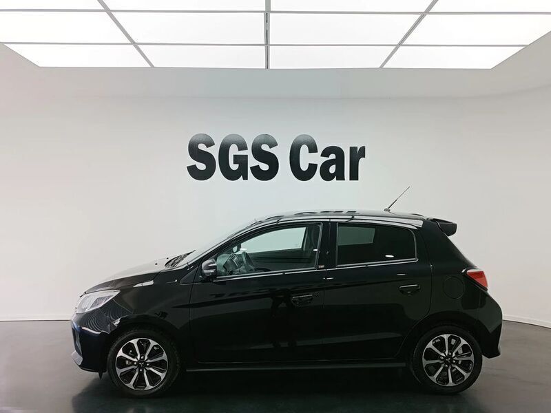 Preto Usado 2024 Mitsubishi Space Star | € 14.500 (Preço justo) - Imagem 1/4