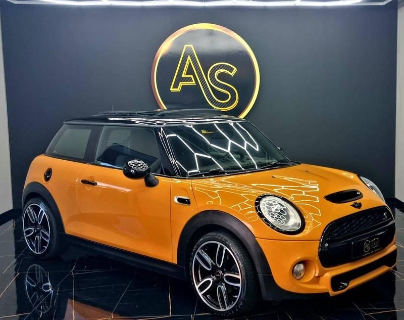 Outra Usado 2014 Mini Cooper Citadino | € 16.499 (Preço justo) - Imagem 1/4