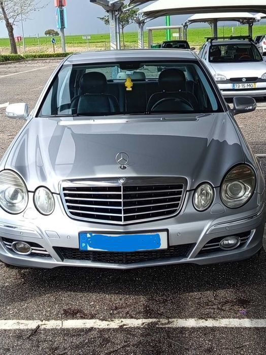 Usado 2007 Mercedes E220 Sedan | € 11.600 (Preço elevado) - Imagem 1/4