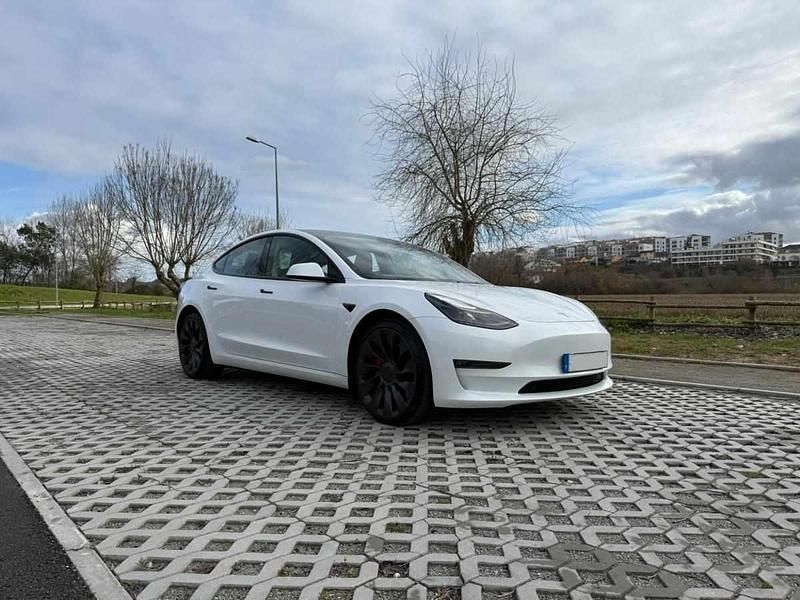 Usado Tesla Model 3 377 kW (513 HP) 2022 Branco Sedan