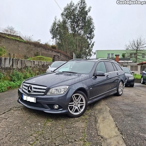 Usado Mercedes C350 Avantgarde 231 HP (169 kW) 2010 Cinza Carrinha