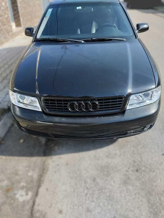 Usado Audi A4 160 HP (117 kW) 2003 Carrinha