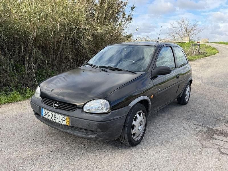 Usado 1998 Opel Corsa | € 1.299 (Bom preço) - Imagem 1/4