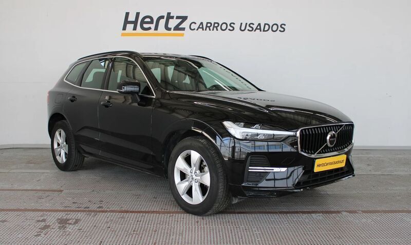 Preto Usado 2022 Volvo XC60 Momentum SUV | € 39.490 (Super Preço) - Imagem 1/4