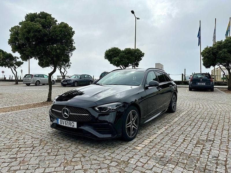 Usado 2023 Mercedes C300e AMG line Sedan | € 46.900 (Preço justo) - Imagem 1/4