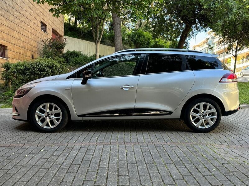 Usado Renault Clio GrandTour LIMITED 90 HP (66 kW) 2019 Cinzento Carrinha