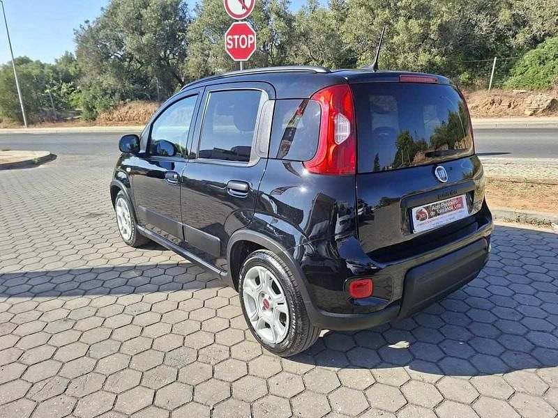 Usado Fiat Panda 70 HP (51 kW) 2024 Preto Citadino