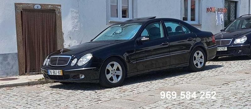Usado 2006 Mercedes E220 Sedan | € 6.500 (Preço elevado) - Imagem 1/4