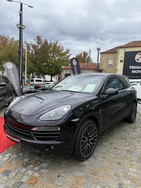 Preto Usado 2013 Porsche Cayenne SUV | € 26.900 (Super Preço) - Imagem 1/4