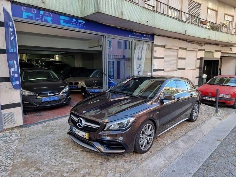 Castanho Usado 2017 Mercedes CLA45 AMG AMG Carrinha | € 41.500 (Preço elevado) - Imagem 1/4