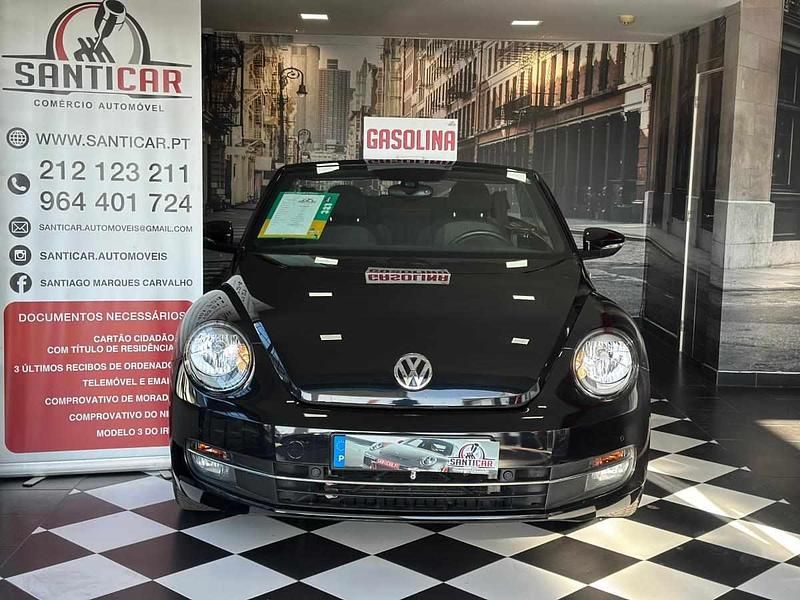 Usado VW Beetle Cabriolet Sport 105 HP (77 kW) 2015 Preto Cabrios