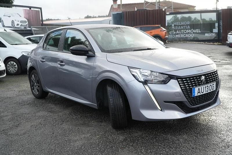 Usado Peugeot 208 Active 101 HP (74 kW) 2022 Cinza Citadino