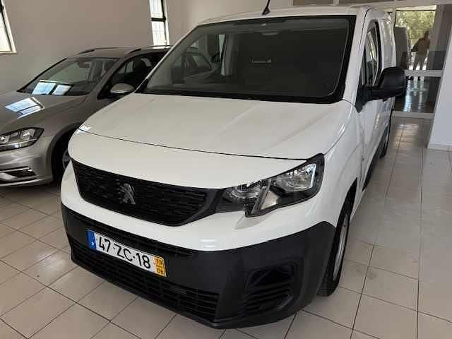 Branco Usado 2019 Peugeot Partner Van | € 13.900 (Preço justo) - Imagem 1/4