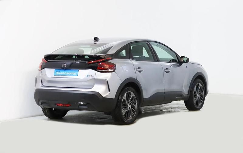 Usado Citroën e-C4 114 kW (156 HP) 2024 Cinzento