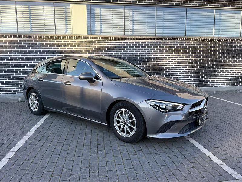 Usado Mercedes CLA180 Shooting Brake 116 HP (85 kW) 2020 Carrinha