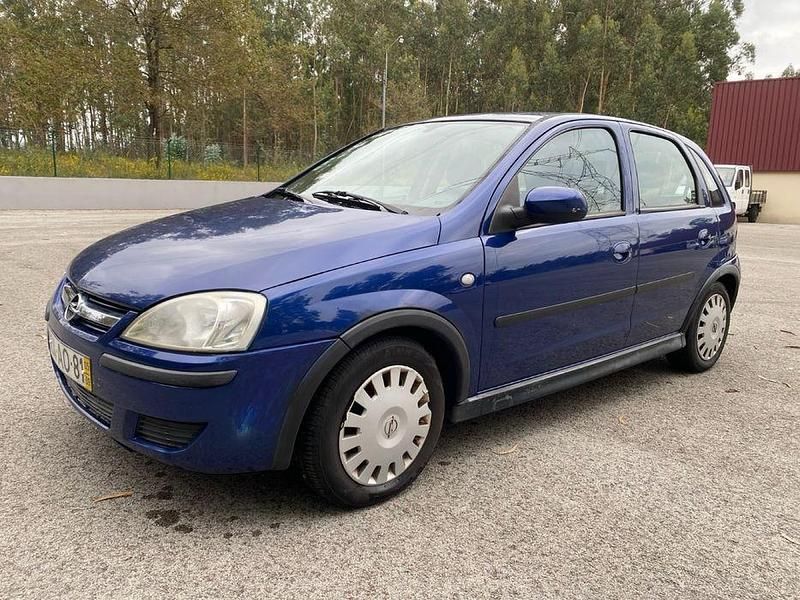 Usado 2005 Opel Corsa Sedan | € 1.400 (Super Preço) - Imagem 1/4