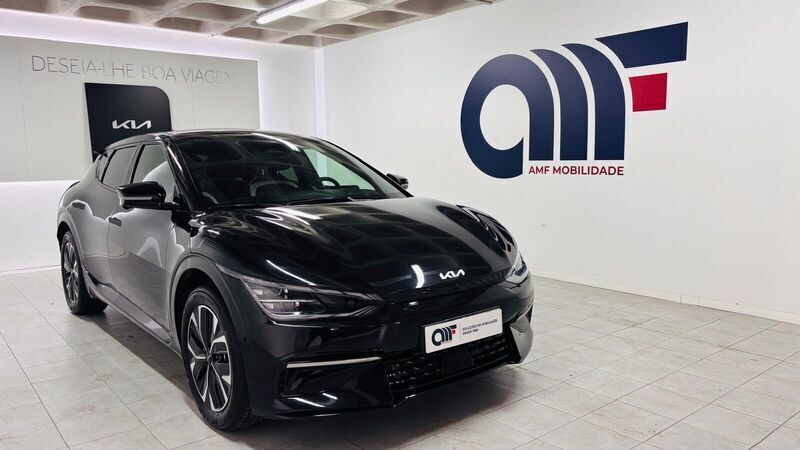 Preto Usado 2024 Kia EV6 2 SUV | € 45.899 (Caro) - Imagem 1/4