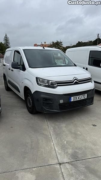 Branco Usado 2019 Citroën Berlingo Monovolume | € 7.750 (Super Preço) - Imagem 1/1