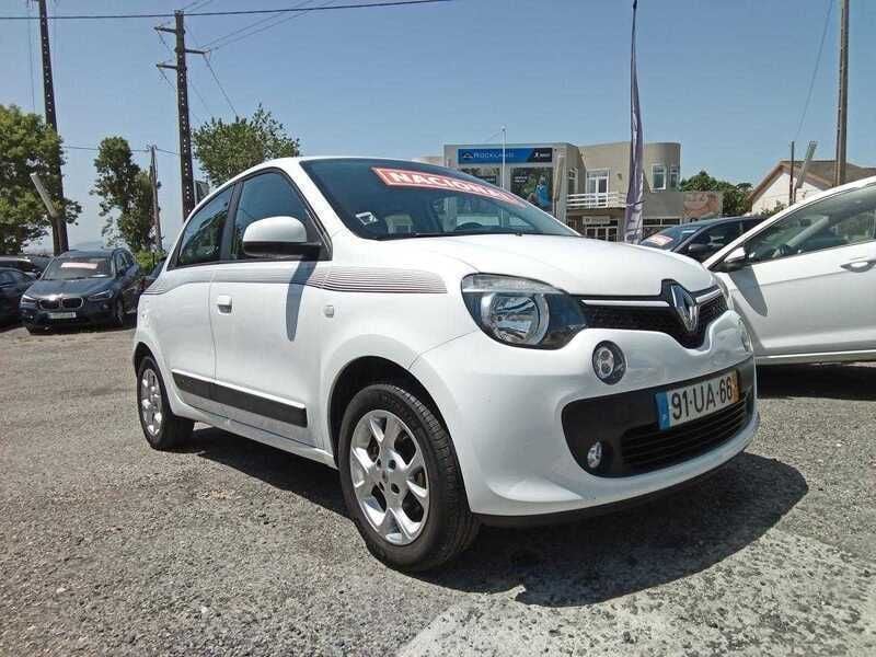 Branco Usado 2017 Renault Twingo Dynamique Citadino | € 10.900 (Preço justo) - Imagem 1/4