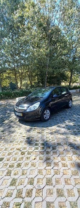 Usado 2010 Opel Corsa Sedan | € 6.500 (Preço justo) - Imagem 1/4
