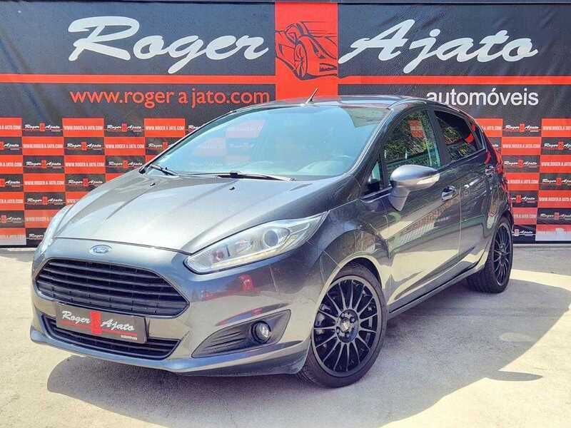 Antracite Usado 2016 Ford Fiesta Citadino | € 13.490 (Caro) - Imagem 1/4