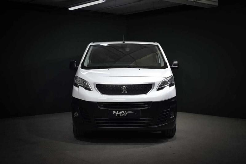 Branco Usado 2019 Peugeot Expert Van | € 16.950 (Preço justo) - Imagem 1/4