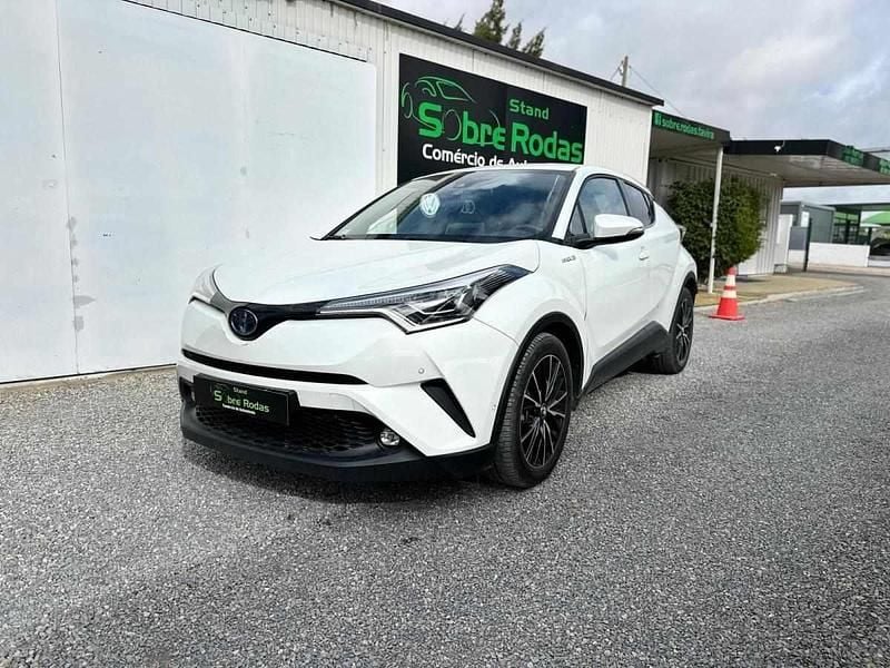 Branco Usado 2018 Toyota C-HR SUV | € 23.900 (Preço justo) - Imagem 1/4