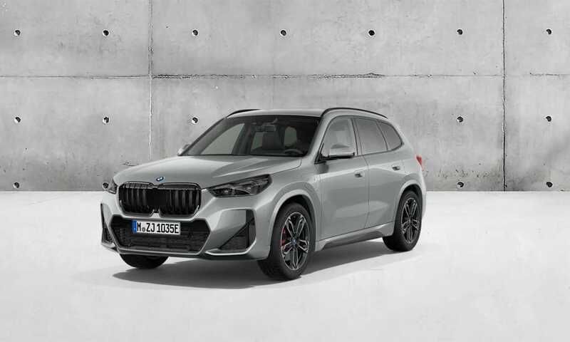 Preto sapphire metalizada Novo 2024 BMW X1 Comfort Edition SUV | € 69.196 - Imagem 1/4