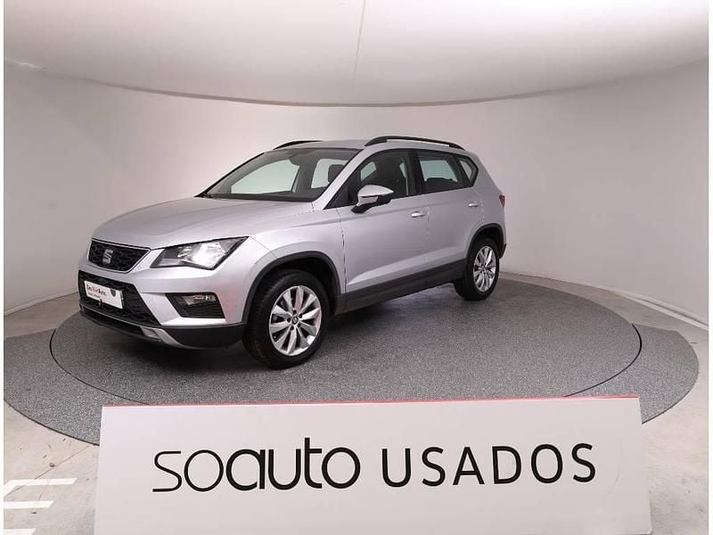 Cinzento claro metalizado Usado 2020 Seat Ateca Style SUV | € 18.990 (Bom preço) - Imagem 1/4