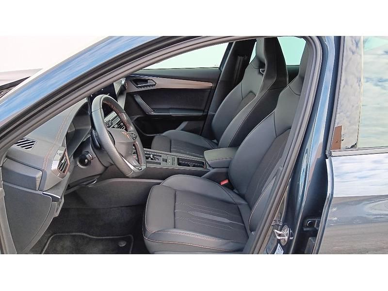 Usado Cupra Formentor VZ 245 HP (180 kW) 2022 Cinzento escuro metalizado SUV