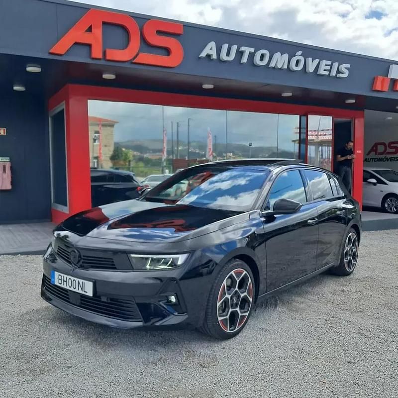 Preto Usado 2022 Opel Astra | € 29.350 (Preço justo) - Imagem 1/4