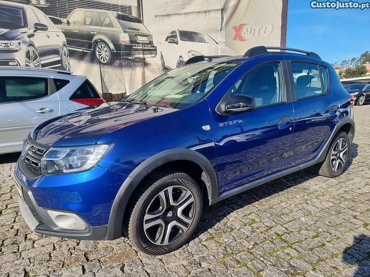 Azul Usado 2020 Dacia Sandero Stepway Citadino | € 9.999 (Bom preço) - Imagem 1/1