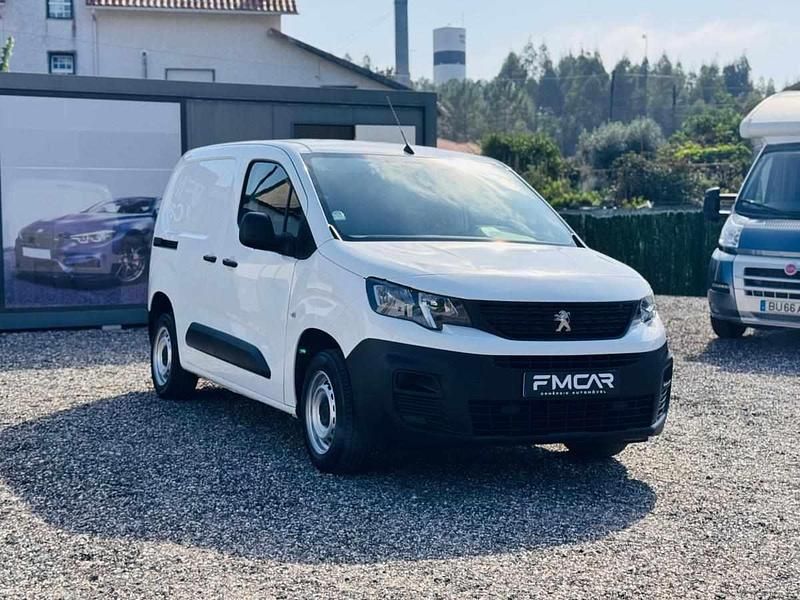 Branco Usado 2019 Peugeot Partner Van | € 8.200 (Super Preço) - Imagem 1/4