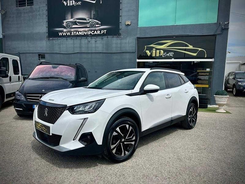 Branco Usado 2021 Peugeot 2008 Allure SUV | € 18.490 (Preço justo) - Imagem 1/4