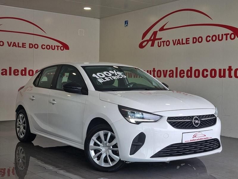 Branco Usado 2021 Opel Corsa-e Business Edition Citadino | € 15.490 (Preço justo) - Imagem 1/4
