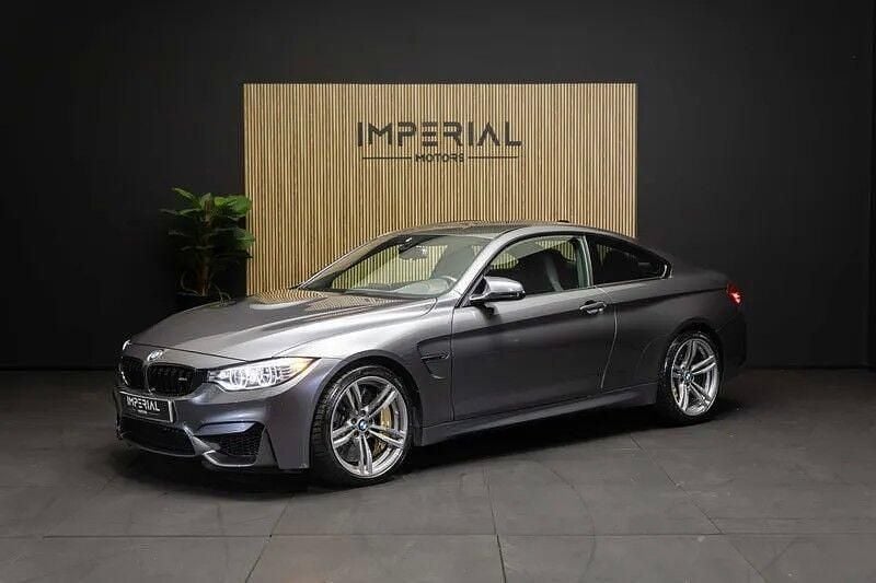 Usado BMW M4 431 HP (317 kW) 2015 Cinza Coupé