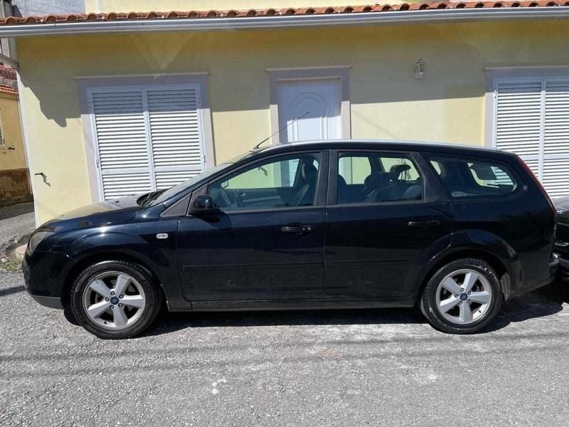 Preto Usado 2007 Ford Focus Carrinha | € 3.500 (Preço justo) - Imagem 1/4