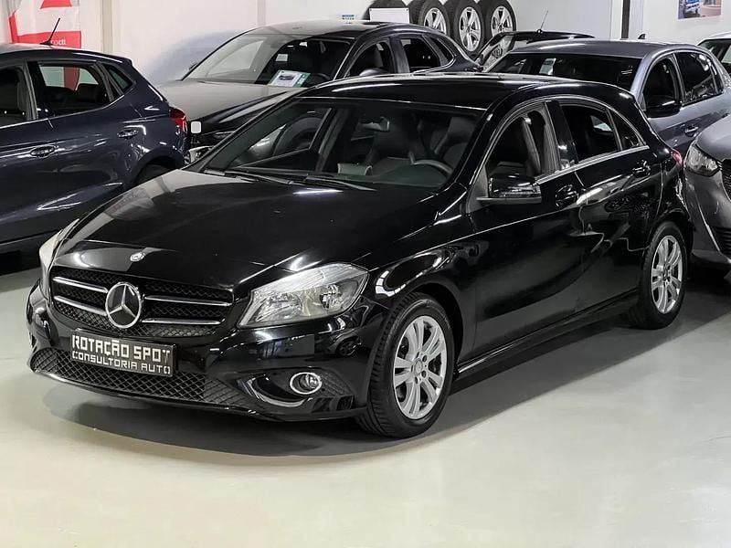 Preto Usado 2014 Mercedes A180 Urban | € 9.990 (Super Preço) - Imagem 1/4