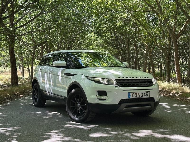 Branco Usado 2013 Land Rover Range Rover Dynamic SUV | € 15.500 - Imagem 1/4