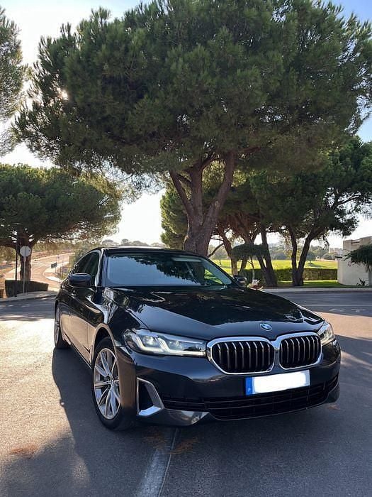 Usado 2021 BMW 530e Luxury Line Sedan | € 38.500 (Caro) - Imagem 1/4