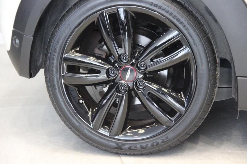 Usado Mini Cooper D 116 HP (85 kW) 2017 Bege Citadino