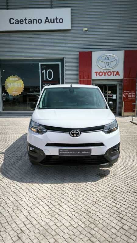Branco (sólida) Usado 2023 Toyota Proace City Van | € 20.950 (Preço elevado) - Imagem 1/4